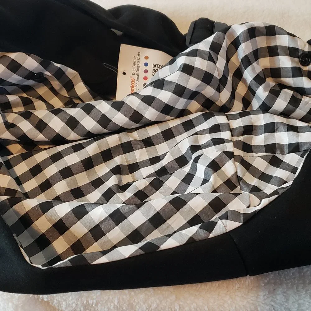 NWT Tomkas Small Dog Carrier